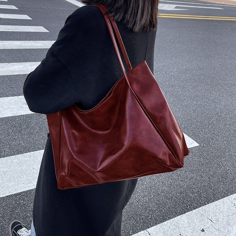 Soft PU Leather Large-Capacity Shoulder Bag — product image 13