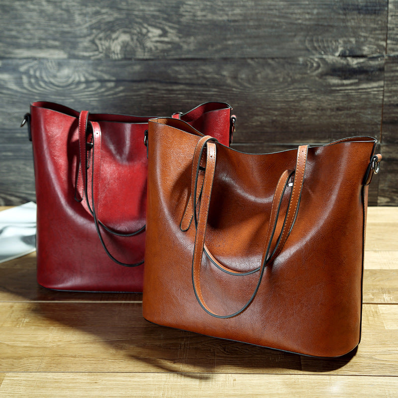 Oil-Wax Finish Large-Capacity Tote Bag — product image 4