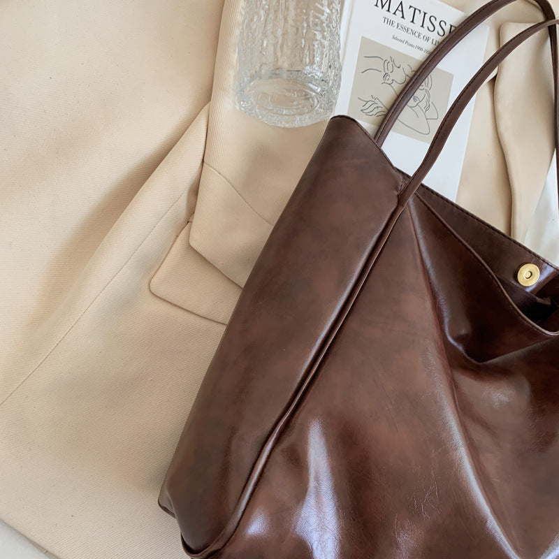 Soft PU Leather Large-Capacity Shoulder Bag — product image 9