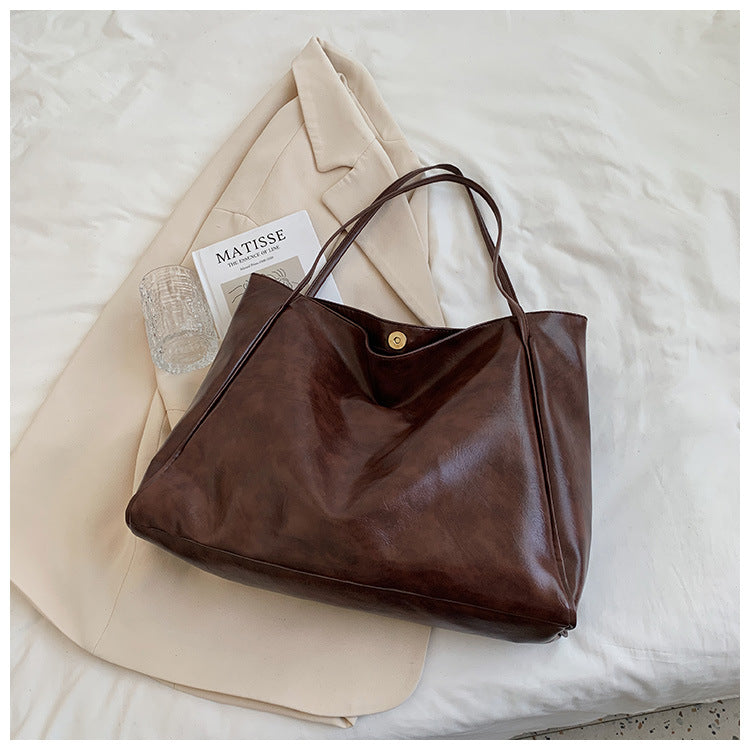 Soft PU Leather Large-Capacity Shoulder Bag — product image 11