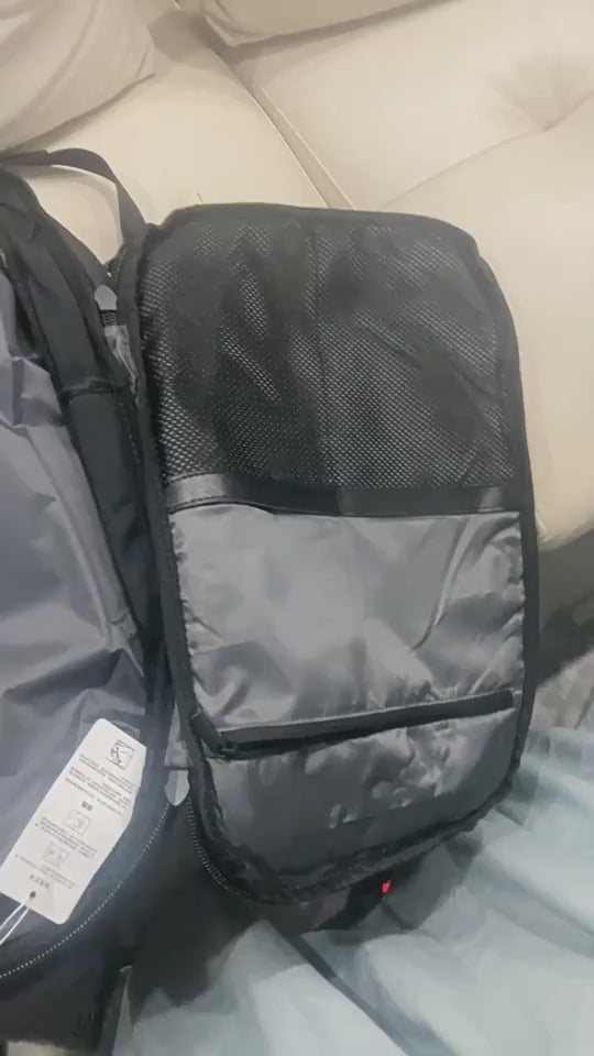 19-Inch Vacuum Compression Business Travel Backpack — product video 3