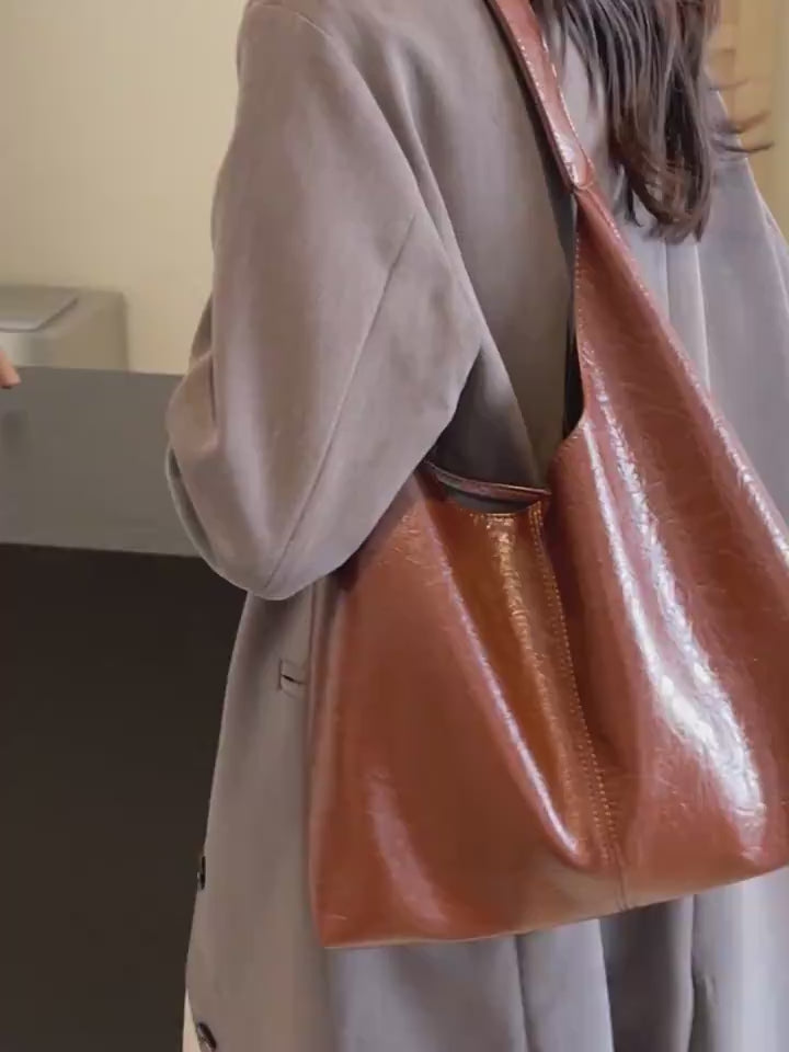 2-Piece PU Hobo Shoulder Bag Set — product video 1