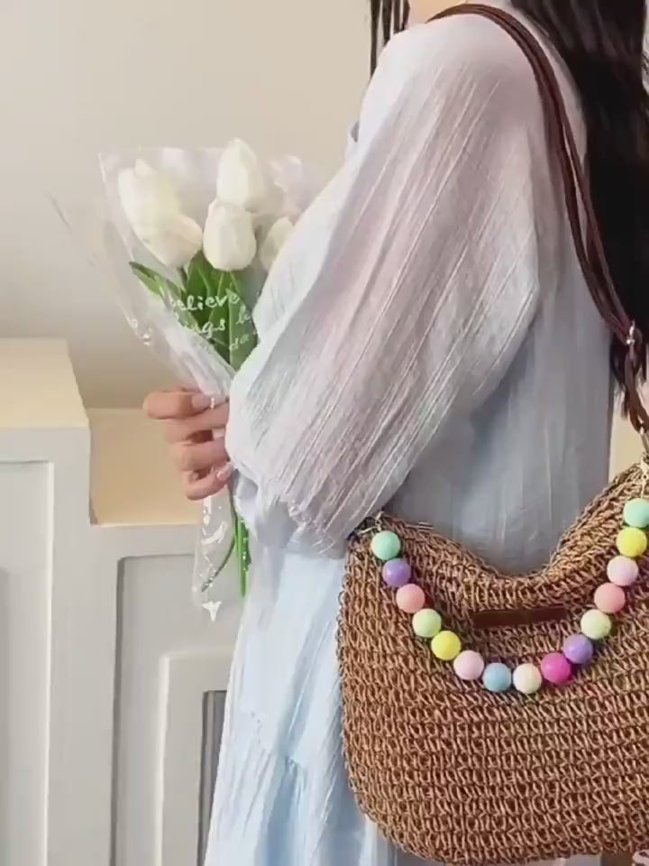 Woven Straw Vacation Tote Bag — product video 1