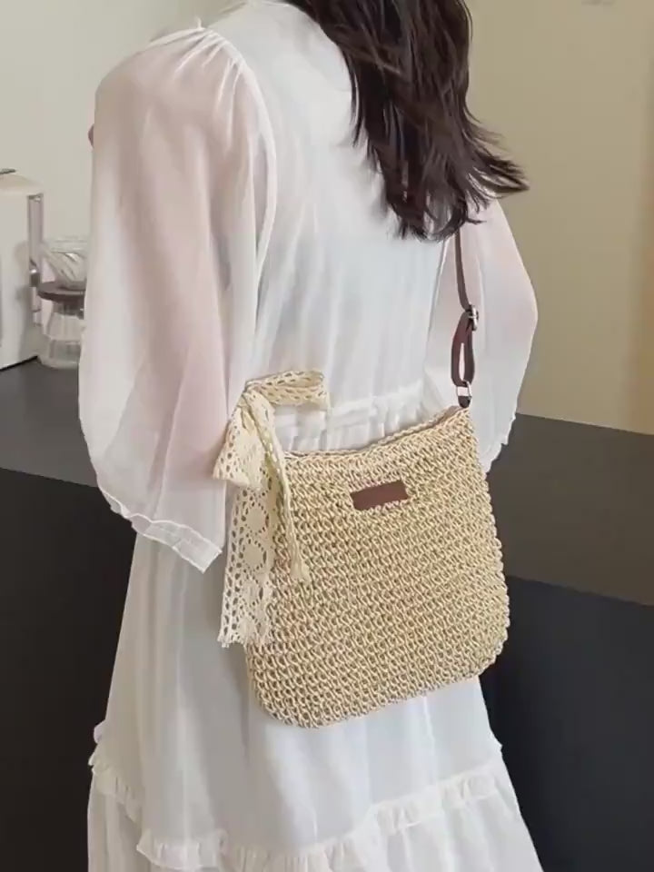 Woven Straw Vacation Tote Bag — product video 2